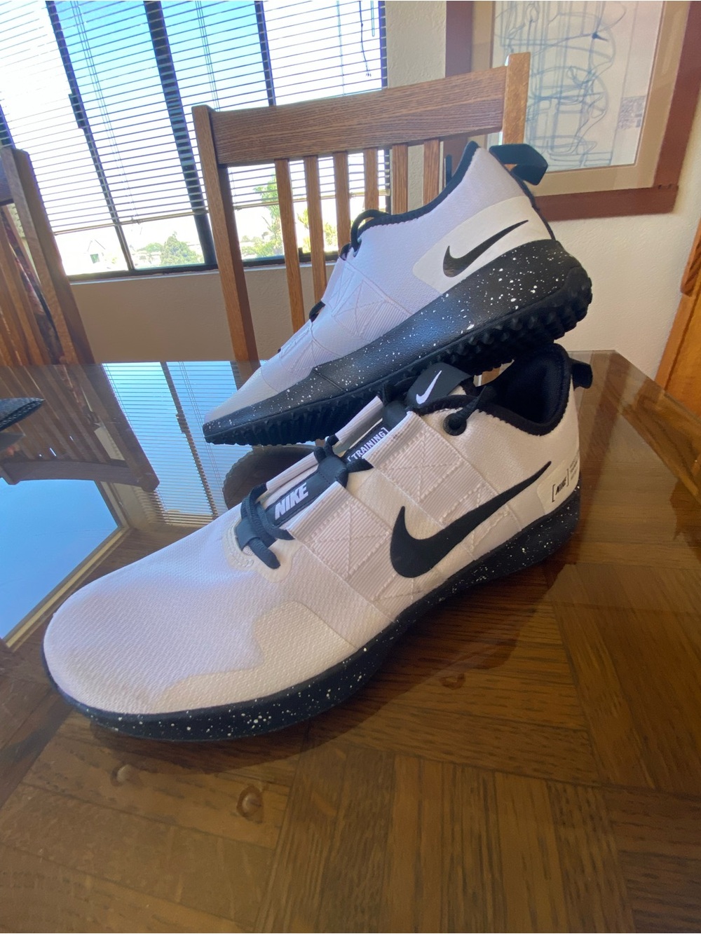 Nike Varsity Compete TR Men's White Training Sneakers